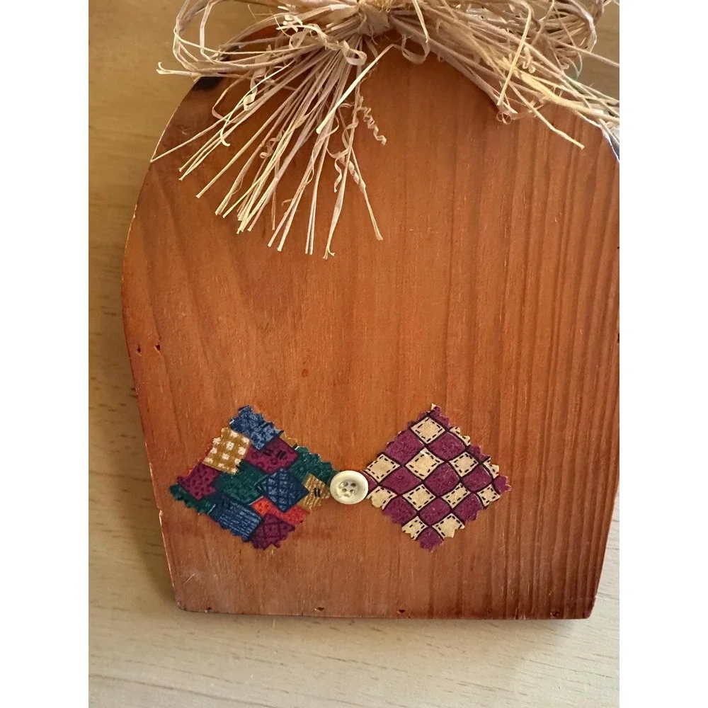 Wooden wire pumpkin fall basket